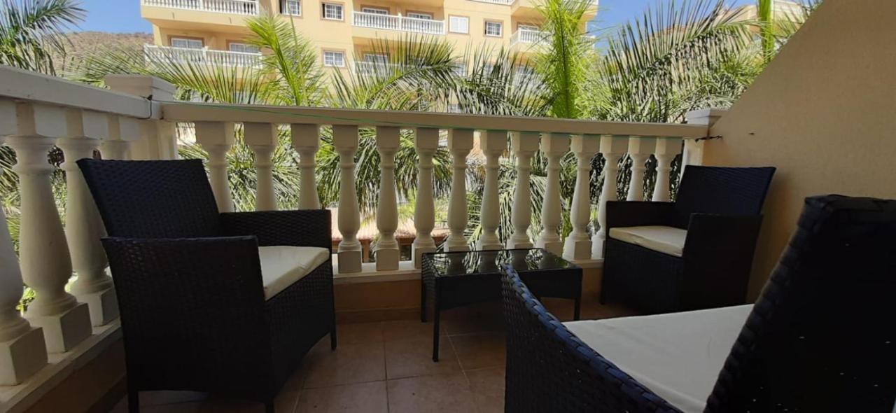 Beach Apartment With Pool Палм-мар Екстериор снимка